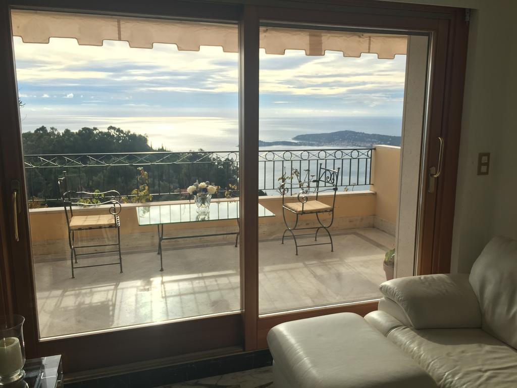 Sunny Panoramic Balcony Apartment Èze Екстериор снимка