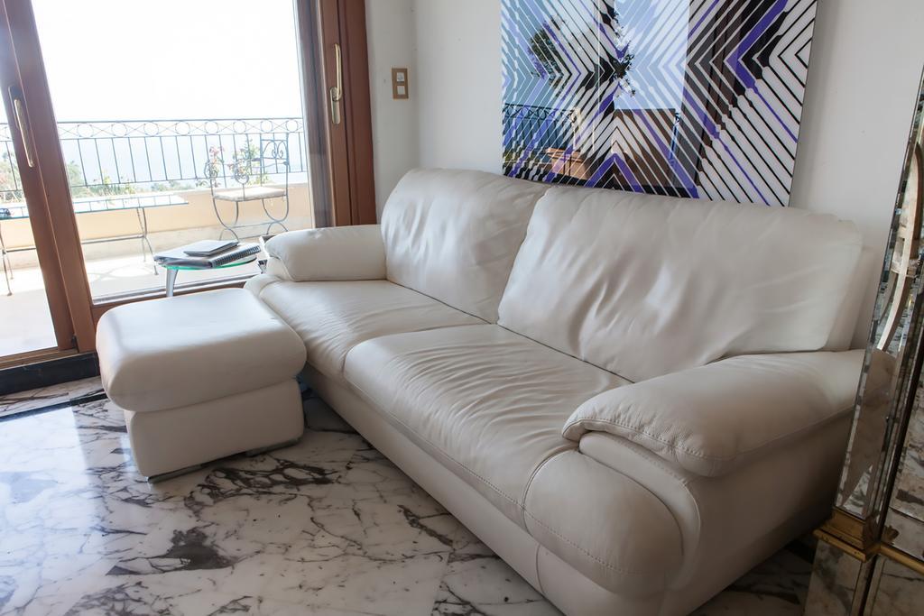 Sunny Panoramic Balcony Apartment Èze Екстериор снимка