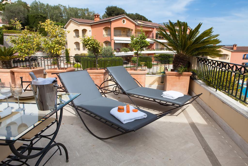 Sunny Panoramic Balcony Apartment Èze Екстериор снимка